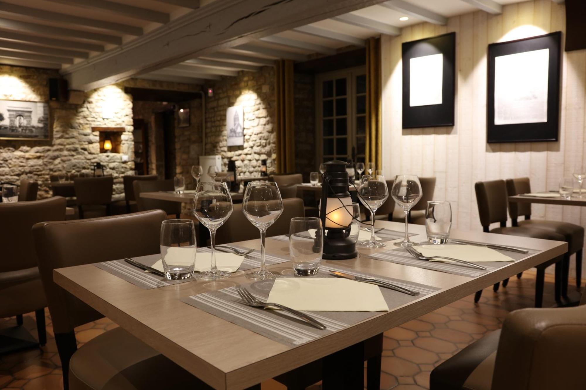 Auberge Le John Steele Sainte-Mere-Eglise Exterior foto
